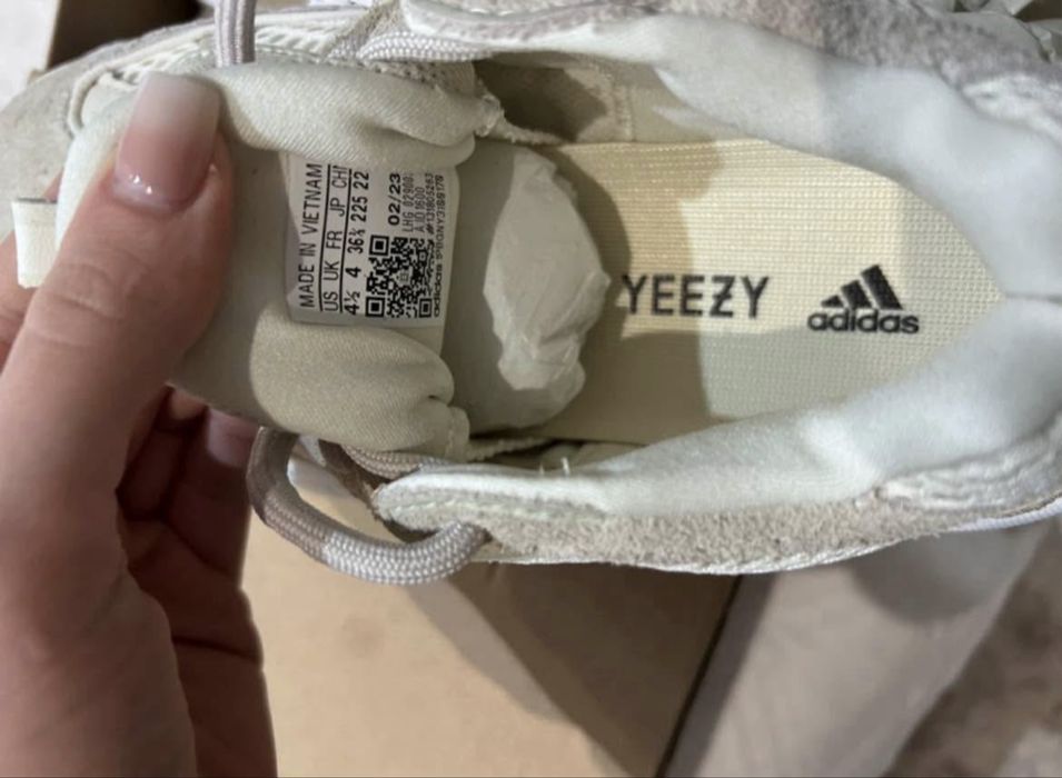 Yeezy 500 Stone Taupe