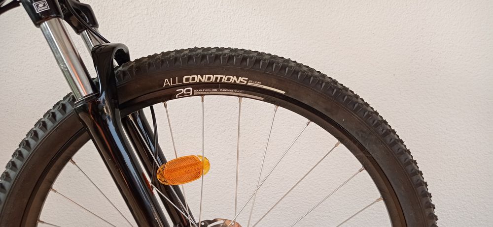 Bicicleta BTT DE PASSEIO EXPL 500 29" PRETO
4.6