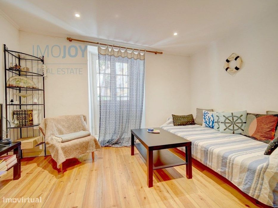 Simpático Apartamento T1 com Licença AL para Venda em Lisboa