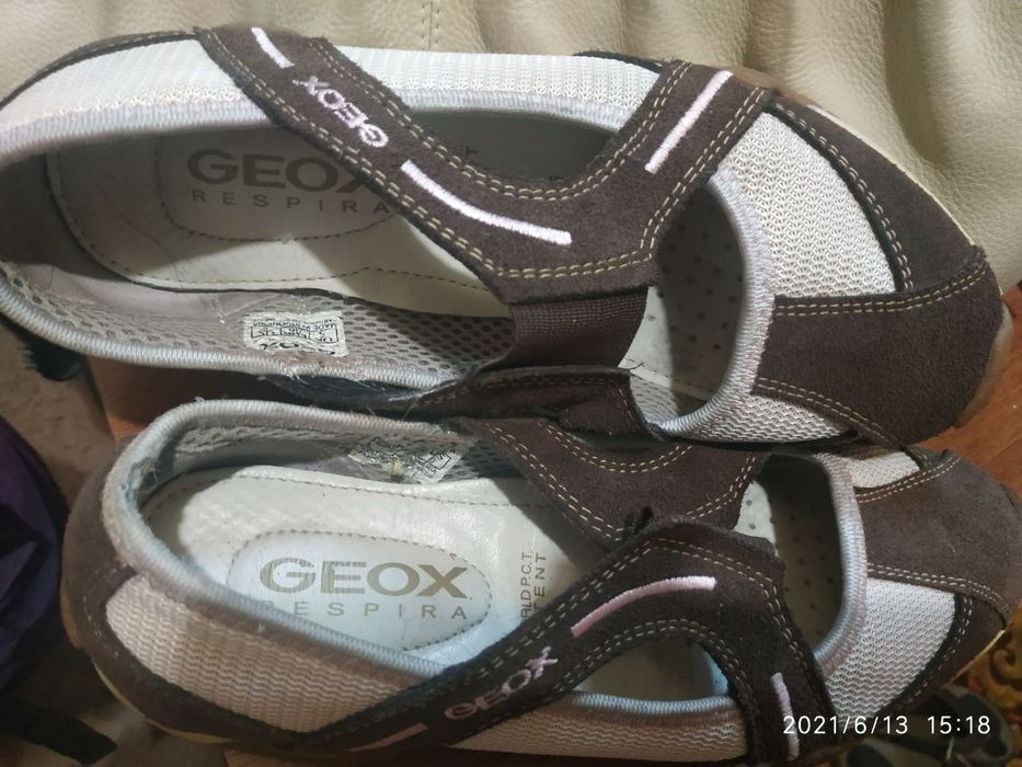 Босоножки Geox. Натуральная замша.36р. Новые