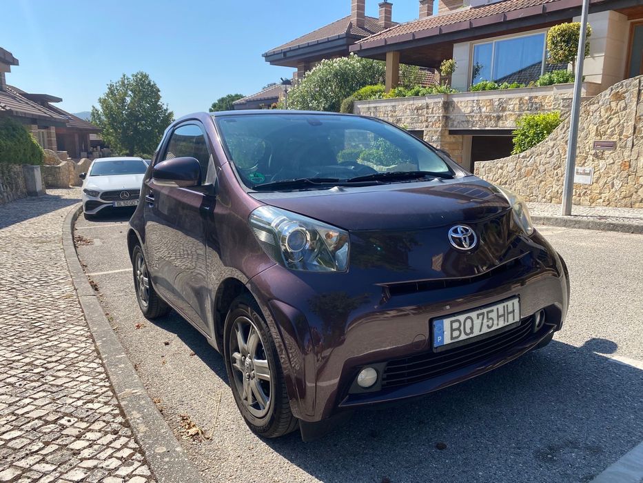 Toyota iQ 1.4d com muitos extras foto 5