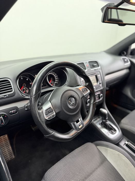 VOLKSWAGEN GOLF 6 1.6 TDI R-Line