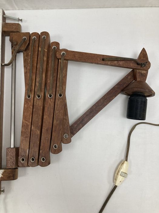 Candeeiro Parede Extensível