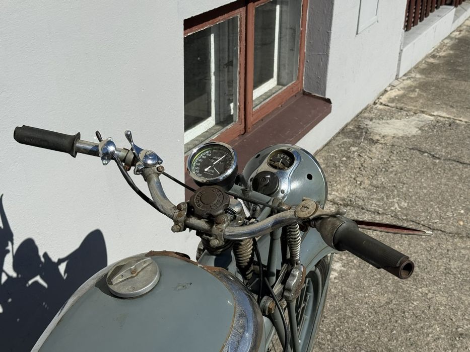 Royal Enfield 350 1942
