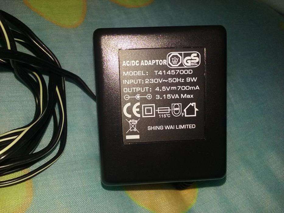 Adaptador AC/DC Universal