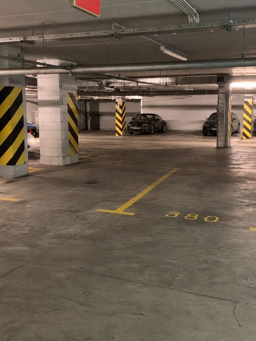Miejsce postojowe w garazu podziemnym Giełdowa 4, Rondo Daszynskiego - Widok 2
