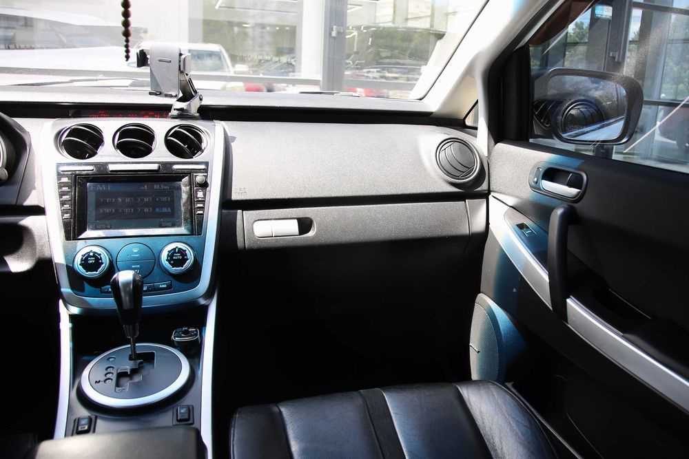 Продам Mazda CX-7 2008