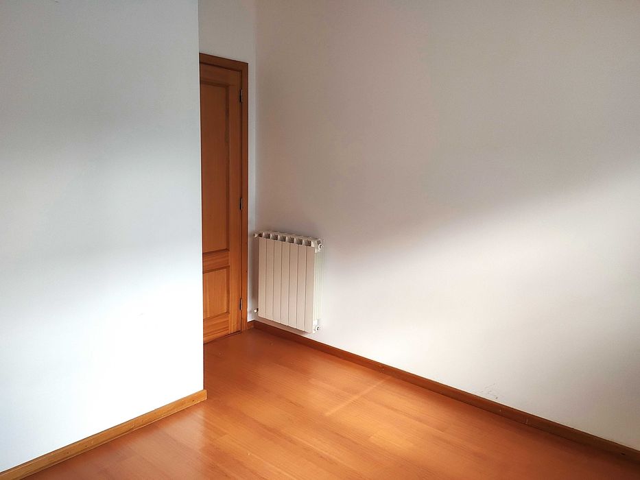 T1 no centro de Eiras