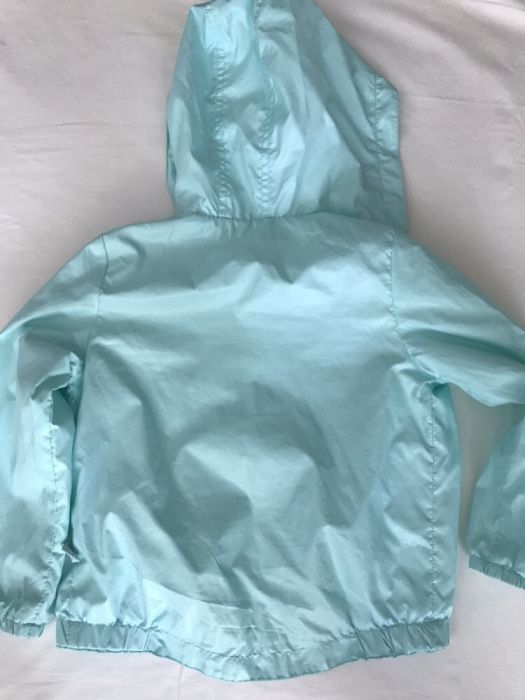 Casaco corta-vento Benetton 4anos