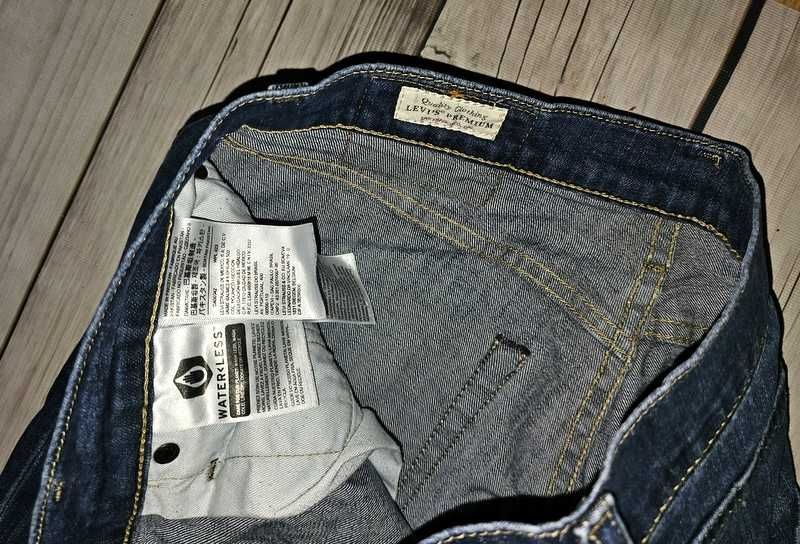 Spodnie Levi's 511 W31 L32 granatowe