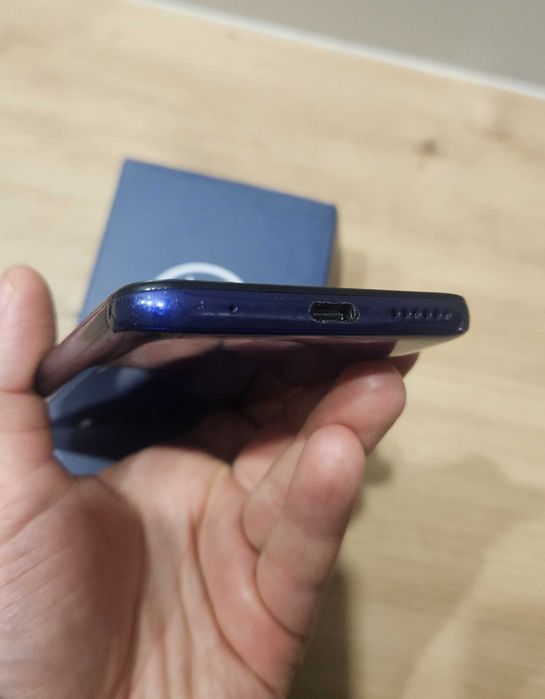 Motorola moto G9 Play, 4/64, bat 5000Mah,granatowa, dobra cena,okazja!