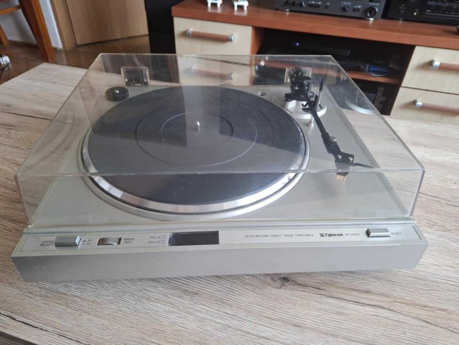 Gramofon CYBERNET CP- 200D