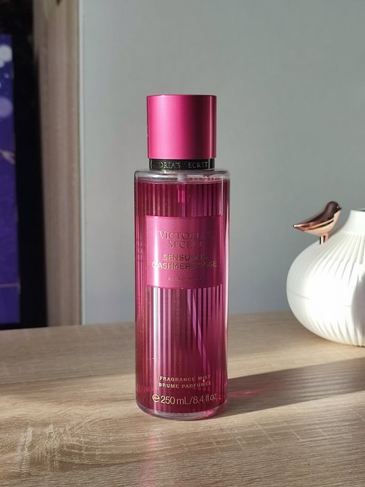 Victoria's Secret Mgiełka Sensuous Cashmere Rose