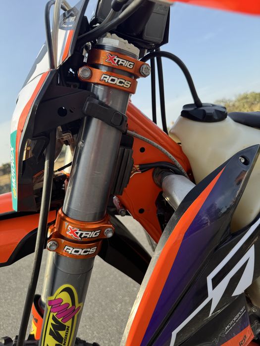 KTM exc-f 250 2022 - Modelo 2023 matriculada