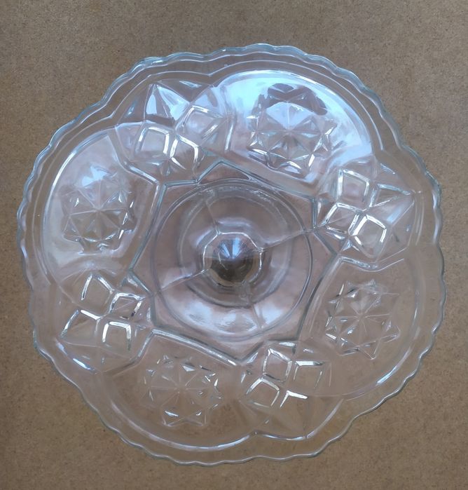 Tortownica, na ciasto.