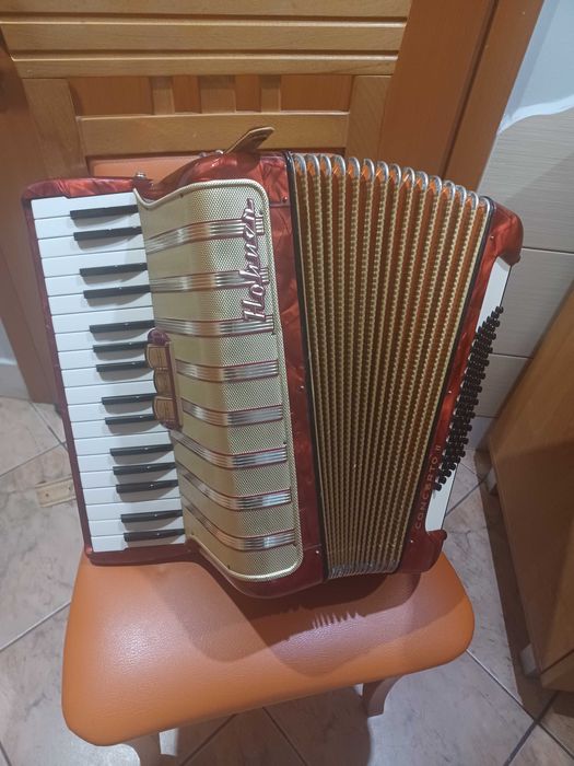 akordeon hohner concerto wielkość 80-tka 72 basy super stan