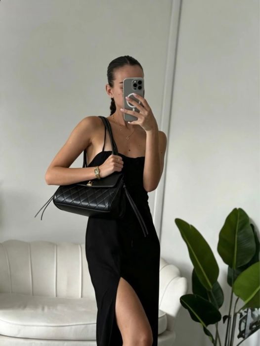 Стильна сумка в естетиці Chanel
