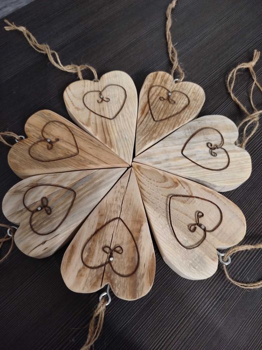 Drewniane dekoracje