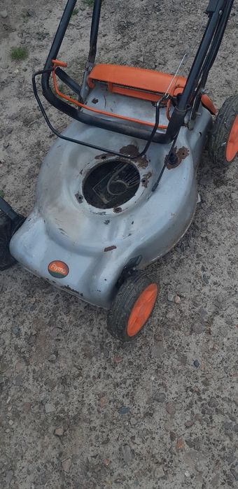 Obudowa laweta kosiarki spalinowej kompletna