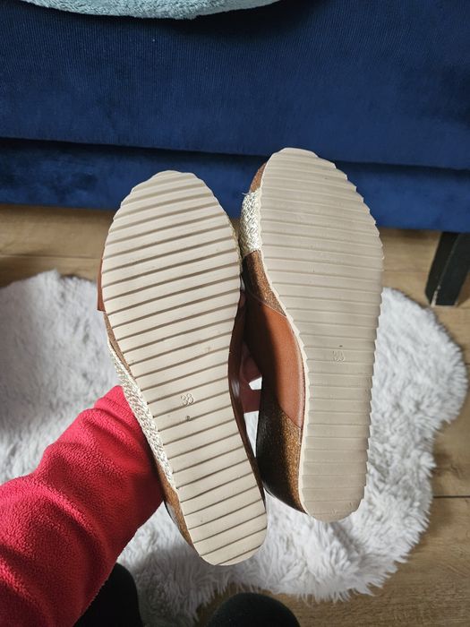 Sandaly klapki buty 38 paski złote brąz