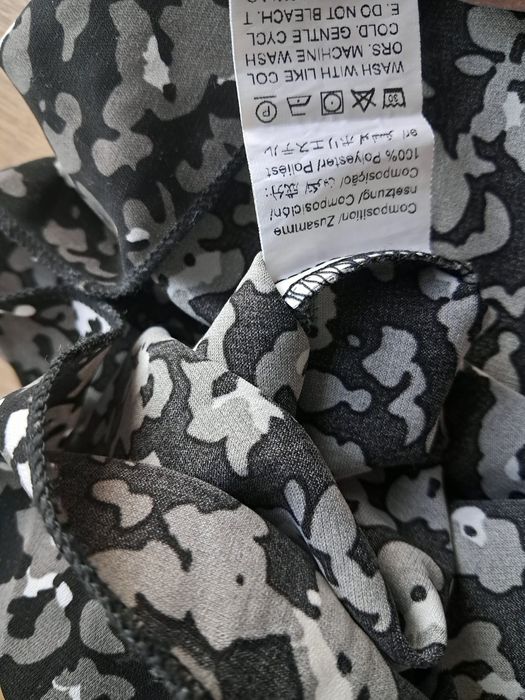 Długa sukienka z marszczeniem