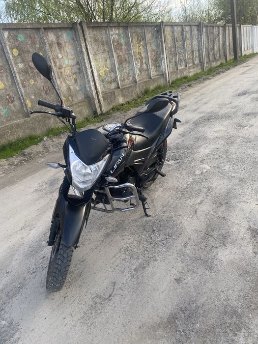 Продам ліфан 200