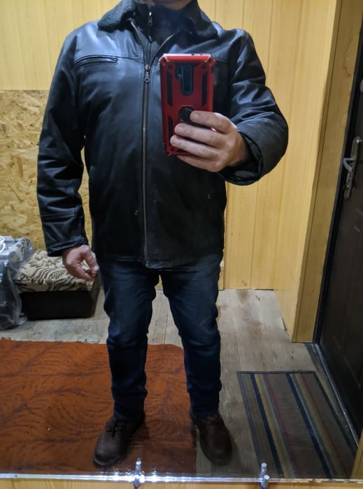Продам куртку кожаную