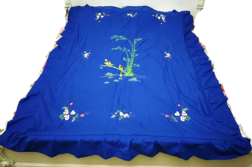 Покрывало синие с вышивкой с оборкой полуторное тонкое Вьетнам