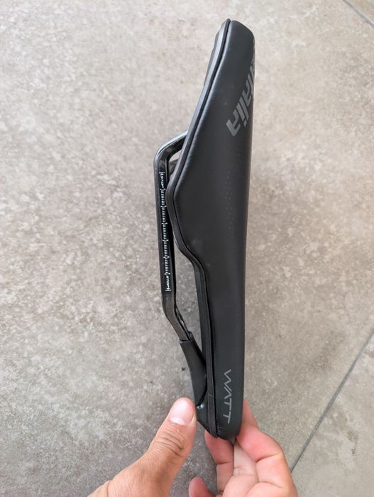 Selim triatlo: Selle Italia Superflow Carbon