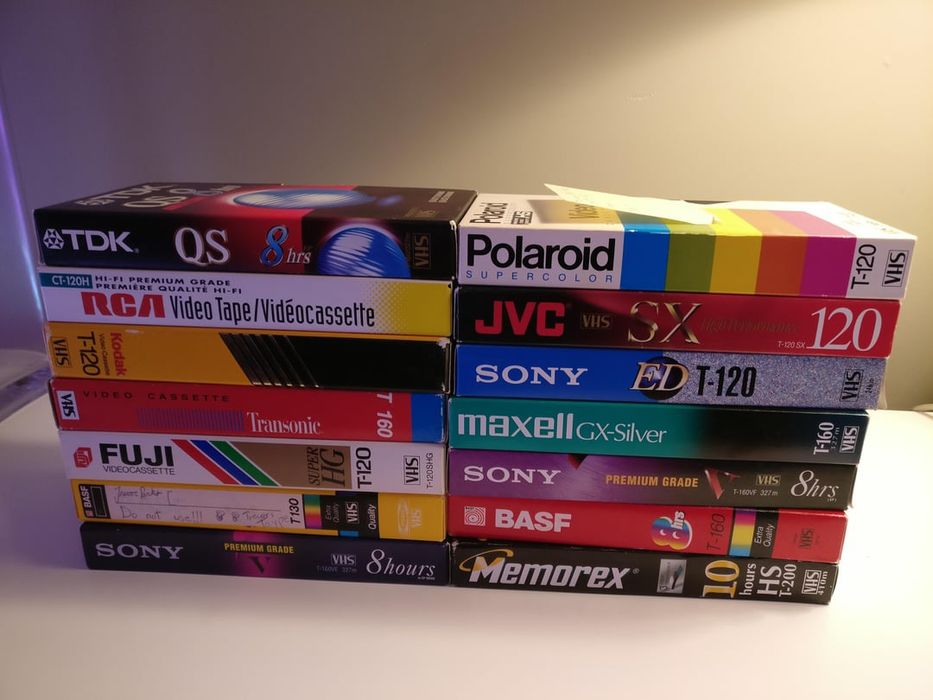 Цифровий перезапис VHS відеокасет. Відновлення інформації з оптичних дисків DVD\CD.