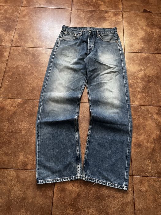 Vintage archive baggy Levis jeans jaded london indie sleaze