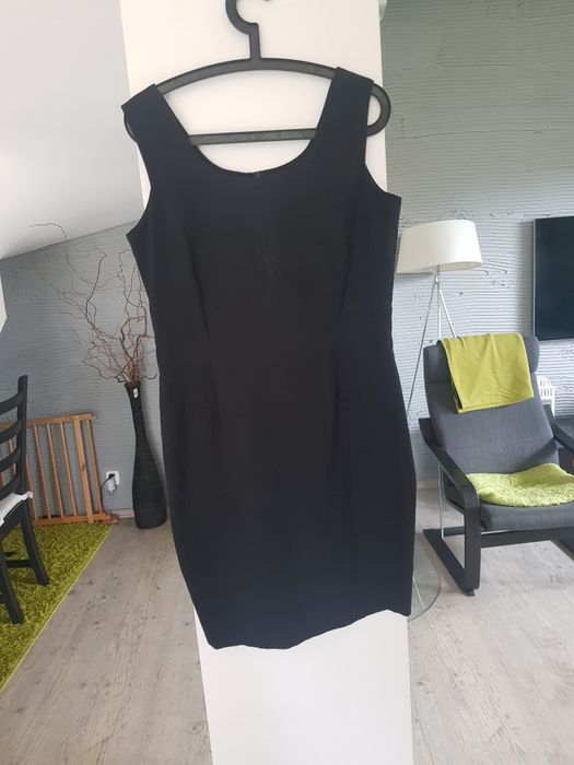 Mała czarna Dorothy Perkins rozmiar 40