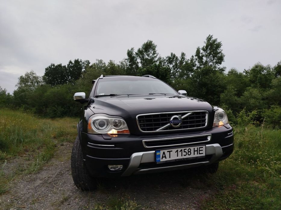 Volvo xc90 4x4.  .