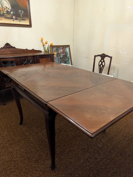 Mesa Extensível Estilo Queen Anne