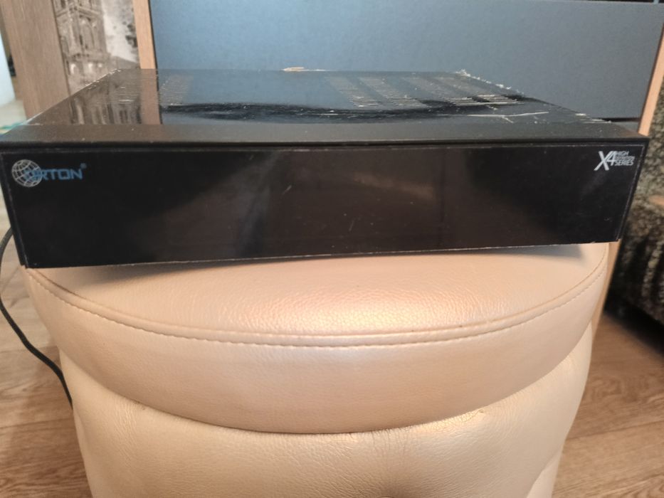 ТВ тюнери можливо на запчастини.