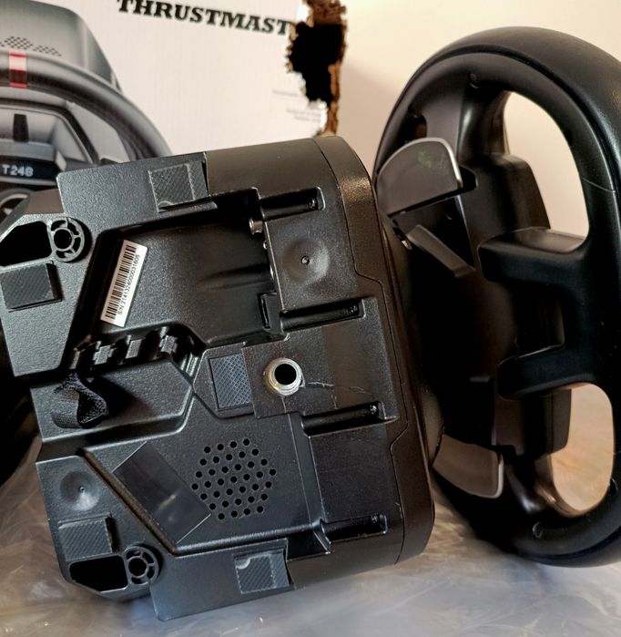 Bundle Thrustmaster T248 + Pedais T3PM