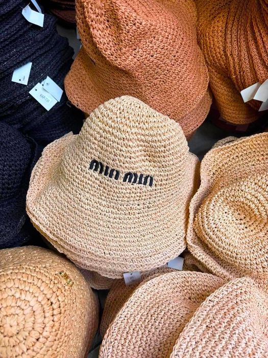 Kapelusze miumiu
