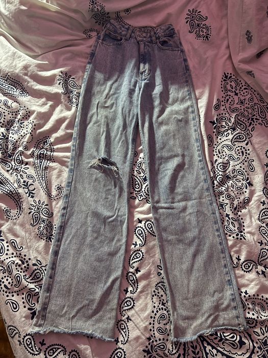 джинсы goldi wide leg  с дыркой