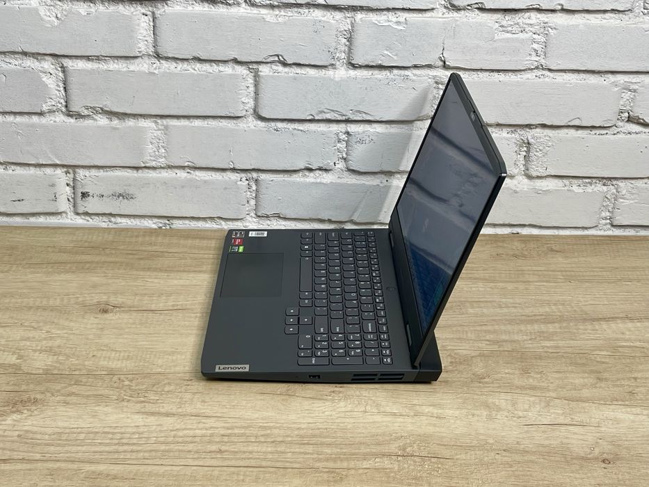 Lenovo Gaming 3 Ryzen 6600H RTX 3050 16GB DDR5 512GB SSD
