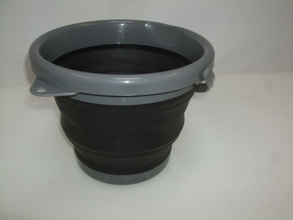 WIADERKO SKŁADANE SILIKONOWE Wiadro z Uchwytem i wylewką. 5L Okrągłe