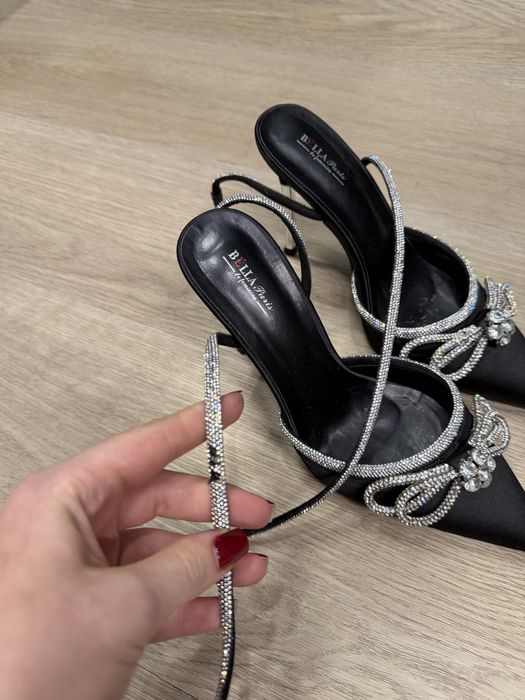 Туфлі з бантиками зі стразами