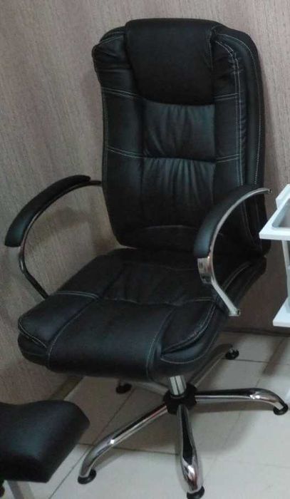 Кресло педикюрное , Крісло педикюрне