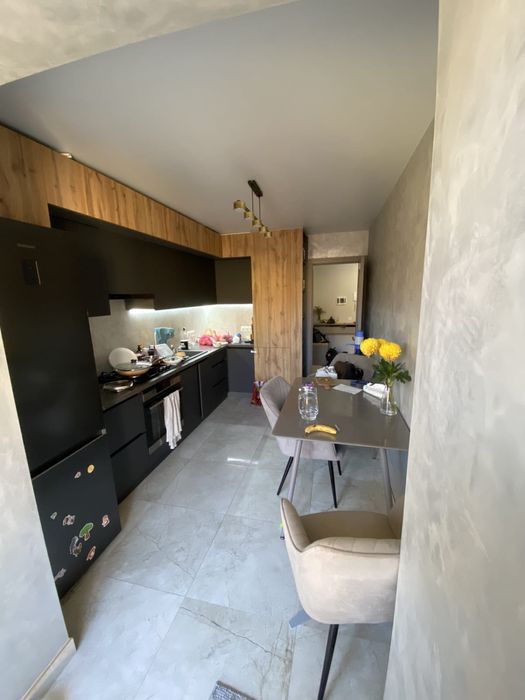 Продається 1-на квартира Злуки