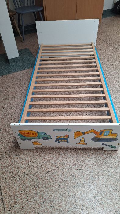 Łóżko łóżeczko 70x140 z materacem