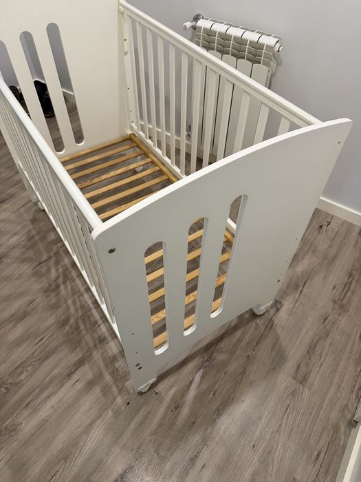 Berço de grades TRAMA