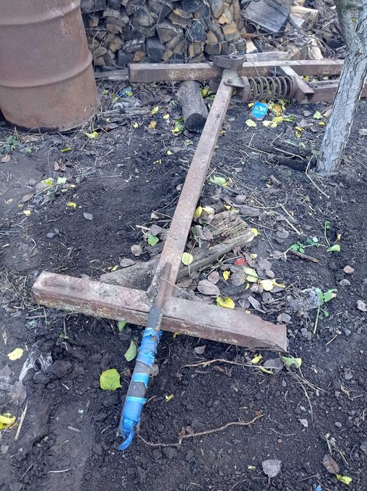 Ручний колун для дров