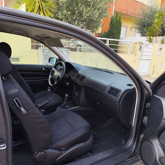 Carro golf IV TDI  preto