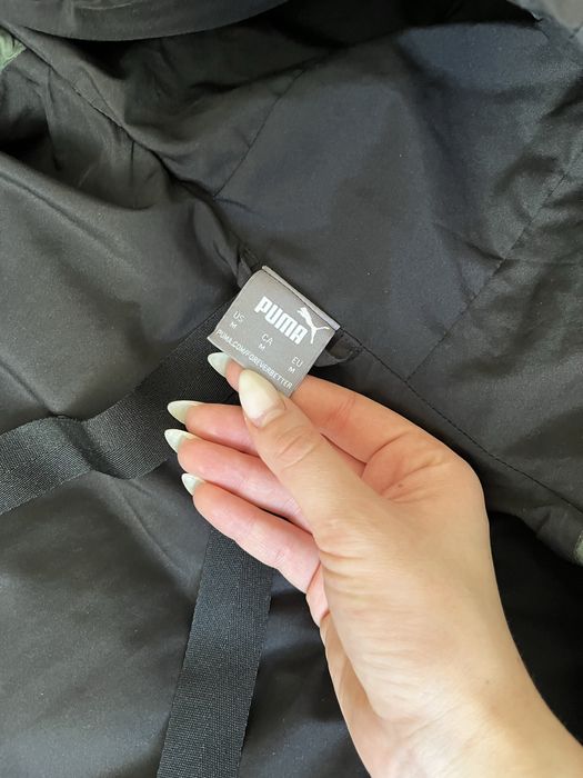 Пуховик Puma в чудовому стані