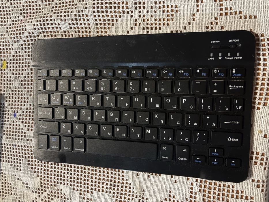 iphone 14+ tablet+ teclado