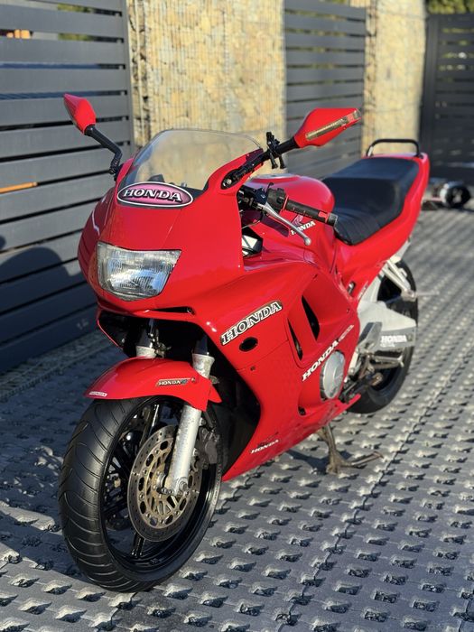 HONDA CBR 600 F  Україська реєстрація !!!